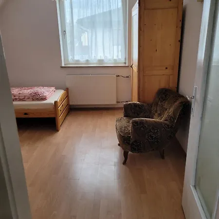 Obere Etage Des Hauses بيت ضيافة